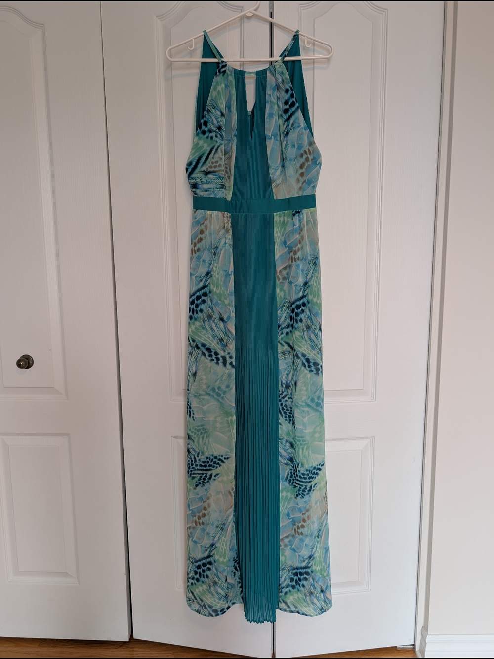 NWOT Marciano Teal and Aqua Halter Maxi Dress